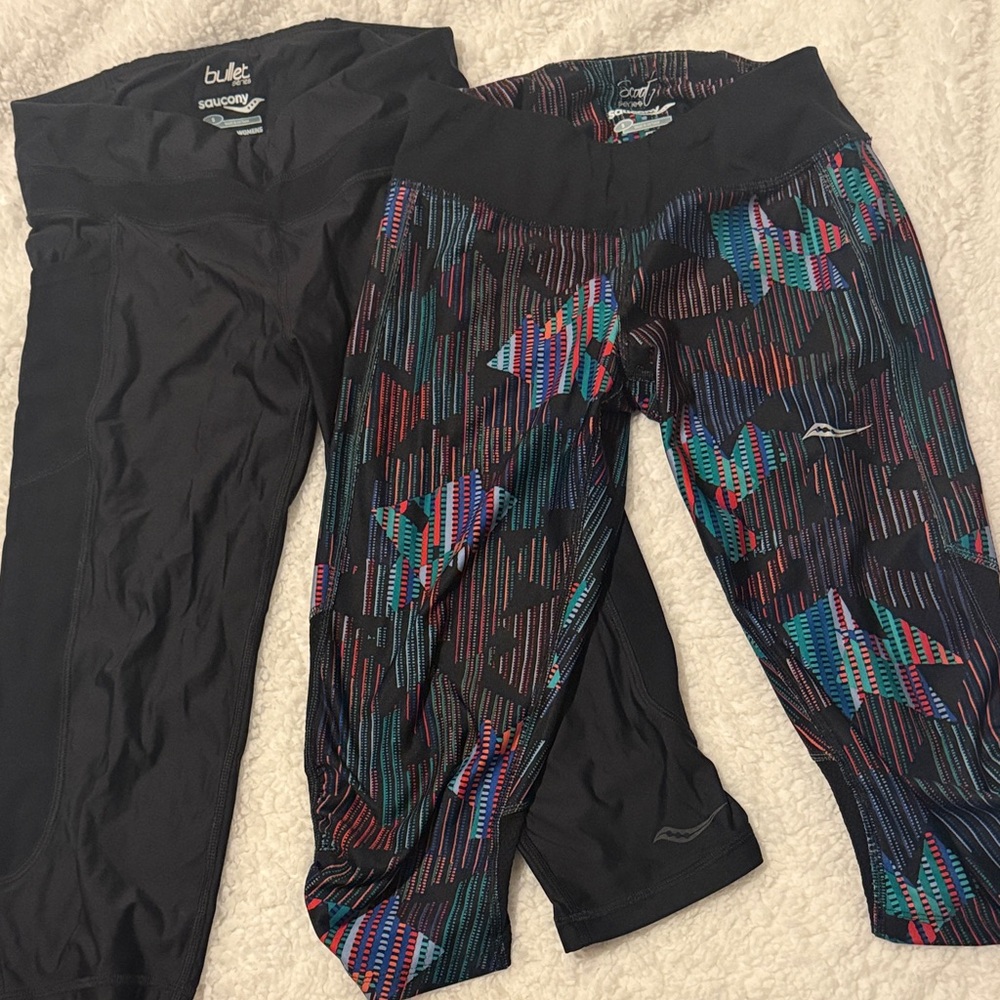 Saucony women’s running capri tights size small (2pair)